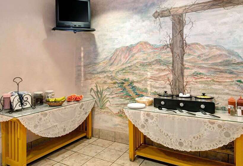 Microtel Inn & Suites By Wyndham Albuquerque West