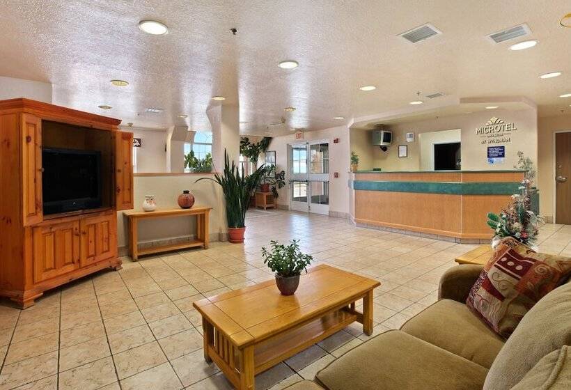 Microtel Inn & Suites By Wyndham Albuquerque West