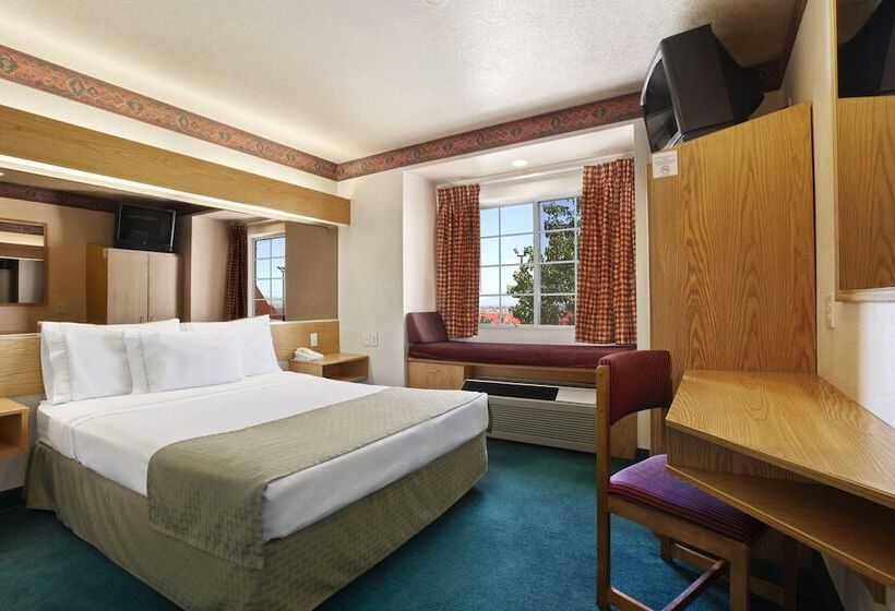 Microtel Inn & Suites By Wyndham Albuquerque West