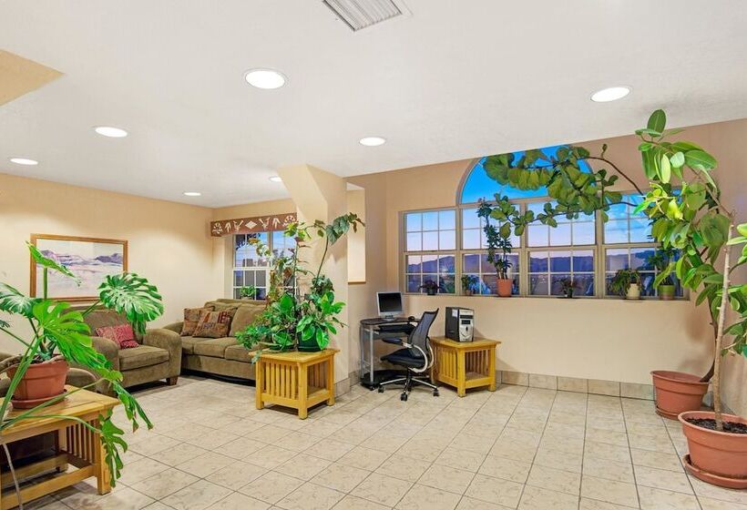 Microtel Inn & Suites By Wyndham Albuquerque West