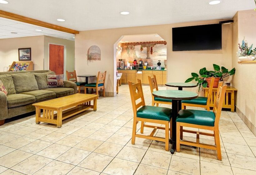 Microtel Inn & Suites By Wyndham Albuquerque West