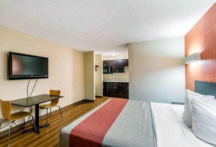 Motel 6 New Brunswick