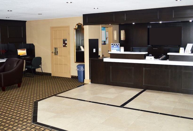 فندق على الطريق Days Inn By Wyndham Woodstock