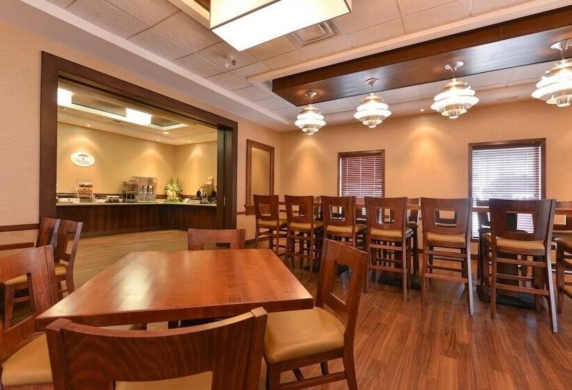 Motel Siding 16 Lodge