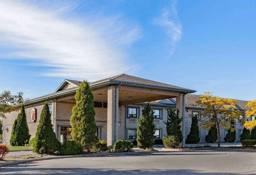 מוטל Super 8 By Wyndham Ambassador Bridge Windsor On