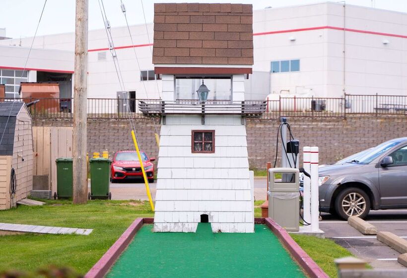 Motel Super 8 By Wyndham Amherst Ns