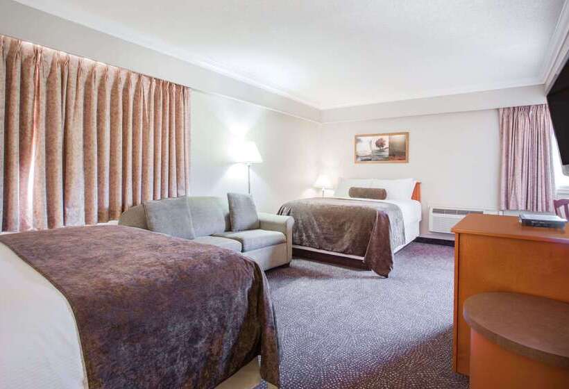 מוטל Super 8 By Wyndham Castlegar Bc