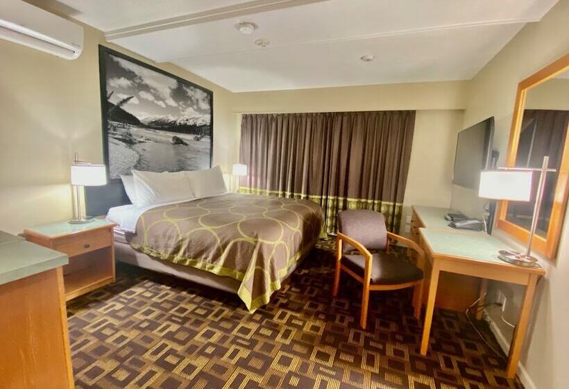 מוטל Super 8 By Wyndham Castlegar Bc