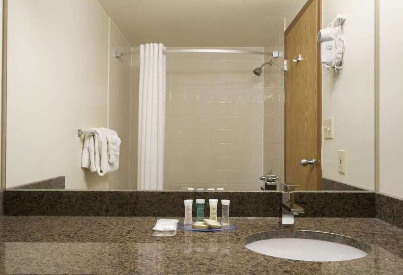 モーテル Super 8 By Wyndham Dawson Creek