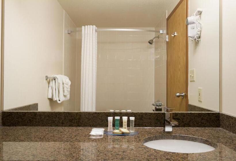 モーテル Super 8 By Wyndham Dawson Creek