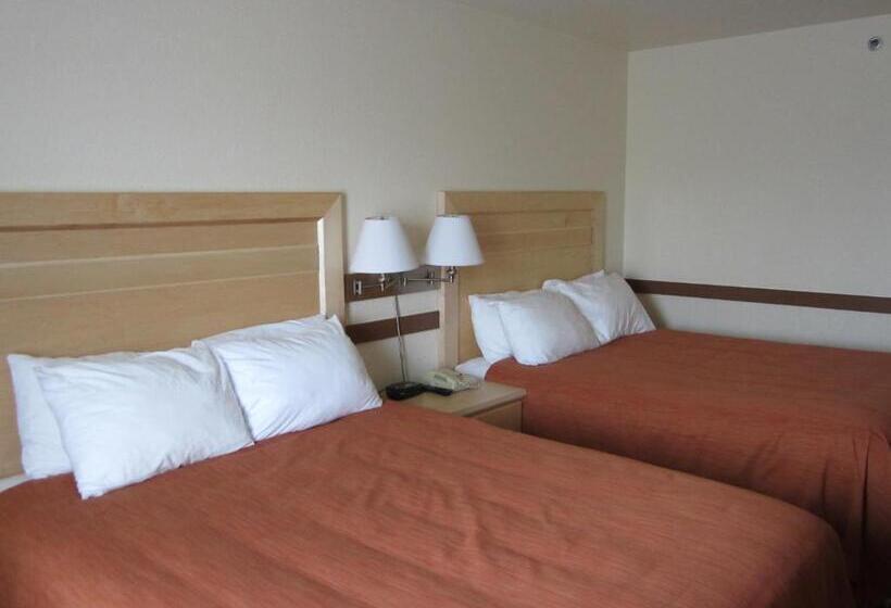 モーテル Super 8 By Wyndham Dawson Creek