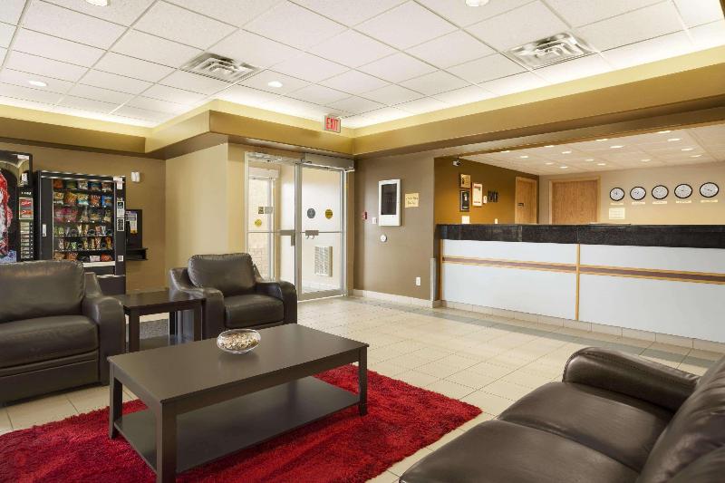 モーテル Super 8 By Wyndham Edmonton International Airport