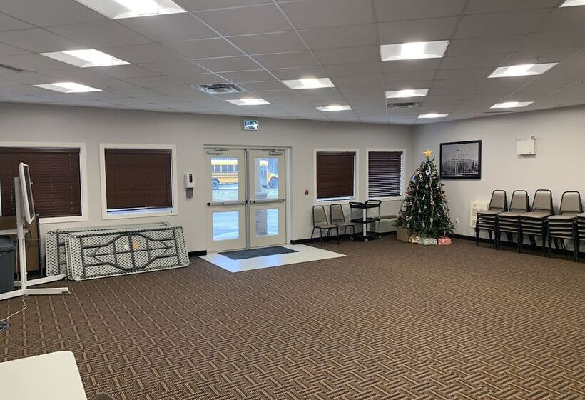 모텔 Super 8 By Wyndham Fort Frances