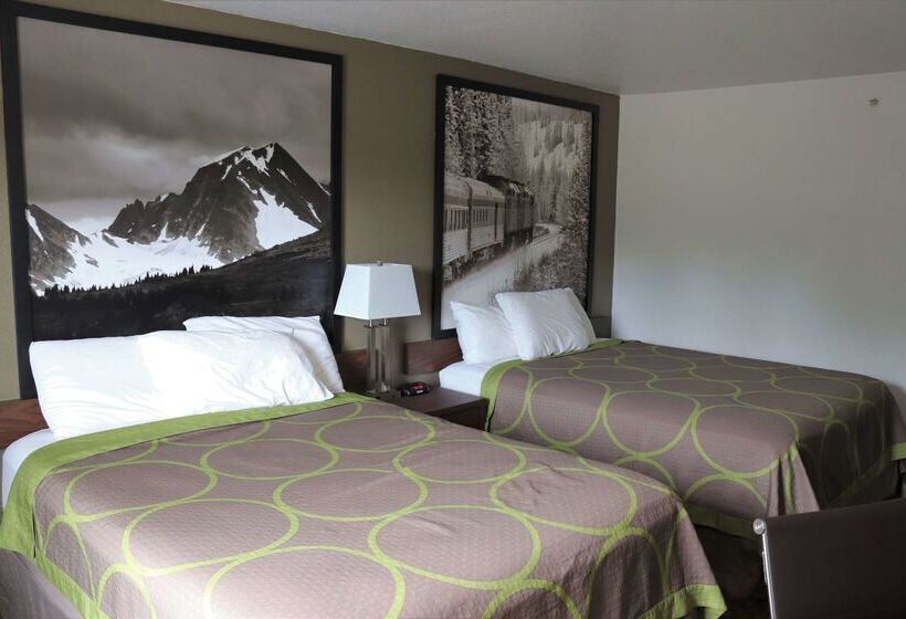 فندق على الطريق Super 8 By Wyndham Hinton