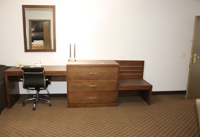 فندق على الطريق Super 8 By Wyndham Hinton