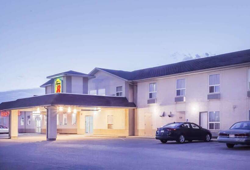 فندق على الطريق Super 8 By Wyndham Meadow Lake