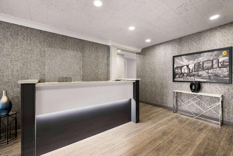 Мотель Super 8 By Wyndham Sarnia On