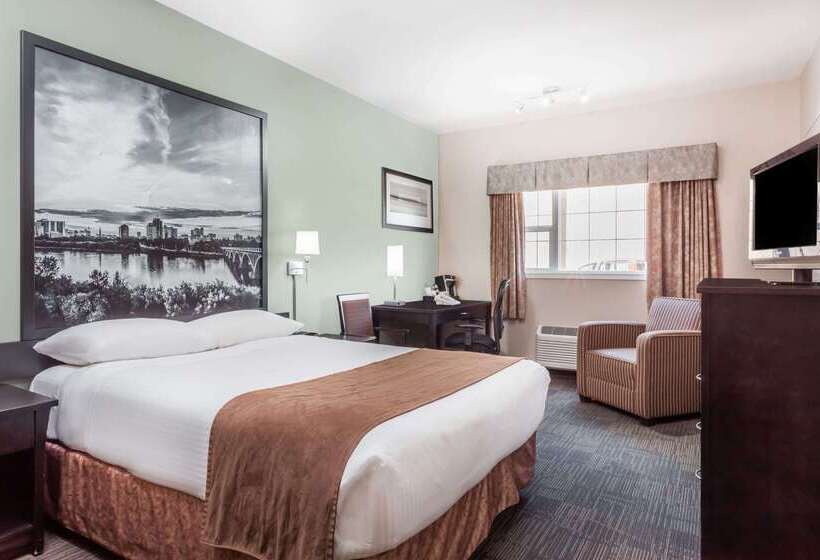 汽车旅馆  Super 8 By Wyndham Saskatoon Near Saskatoon Airport