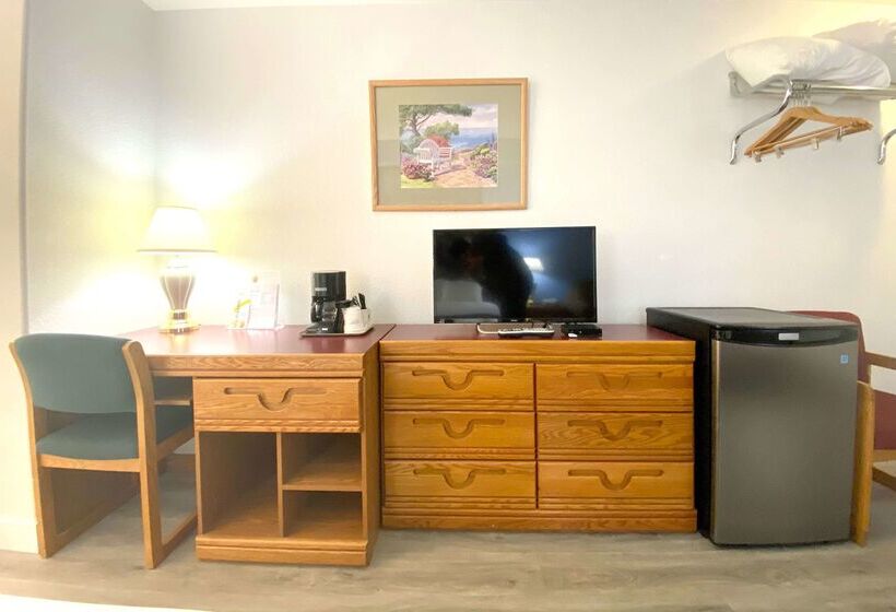 Motel Super 8 By Wyndham Sicamous