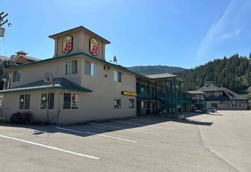 Motel Super 8 By Wyndham Sicamous