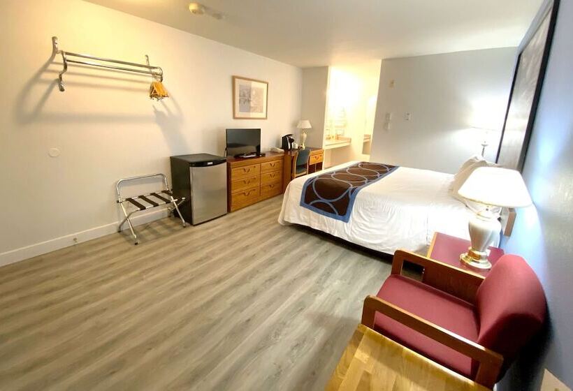 Motel Super 8 By Wyndham Sicamous