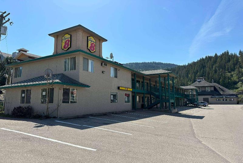 Motel Super 8 By Wyndham Sicamous