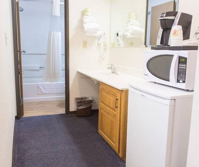 Мотель Super 8 By Wyndham Williams Lake Bc