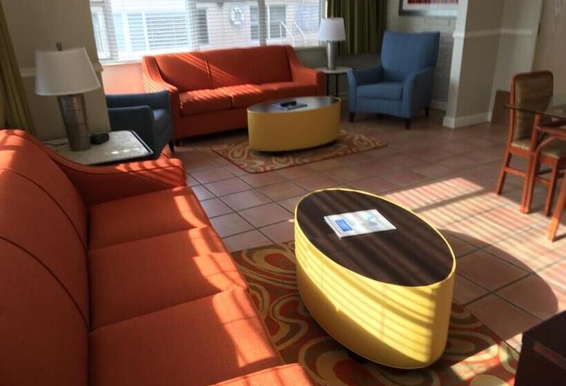 Silver Seas Beach Resort