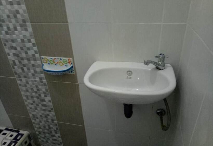 Bed and Breakfast Wisma Cendana