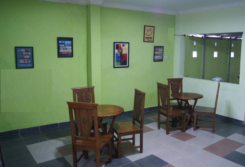 Bed and Breakfast Wisma Cendana