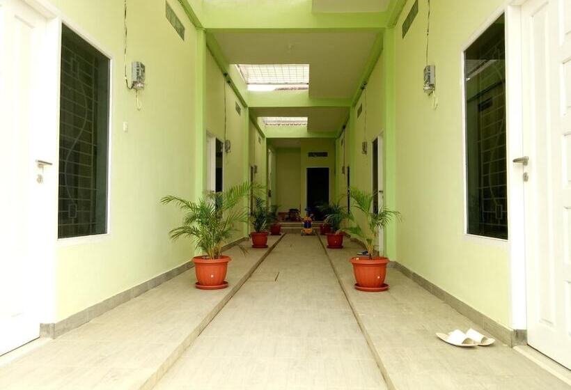 Bed and Breakfast Wisma Cendana