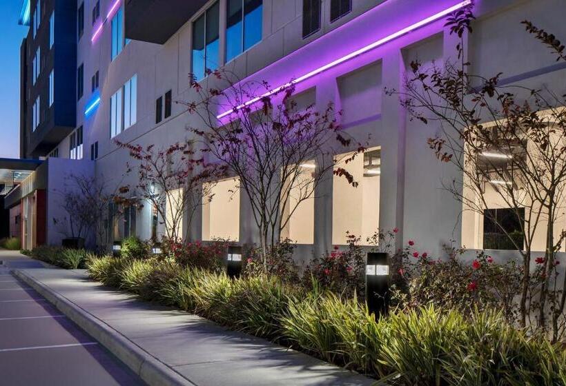 فندق Aloft Houston Shenandoah   The Woodlands