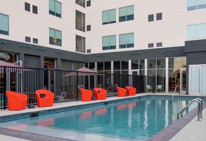 فندق Aloft Houston Shenandoah   The Woodlands