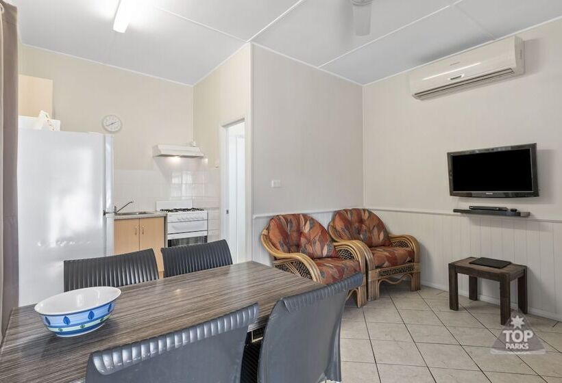 هتل Belair Gardens Caravan Park