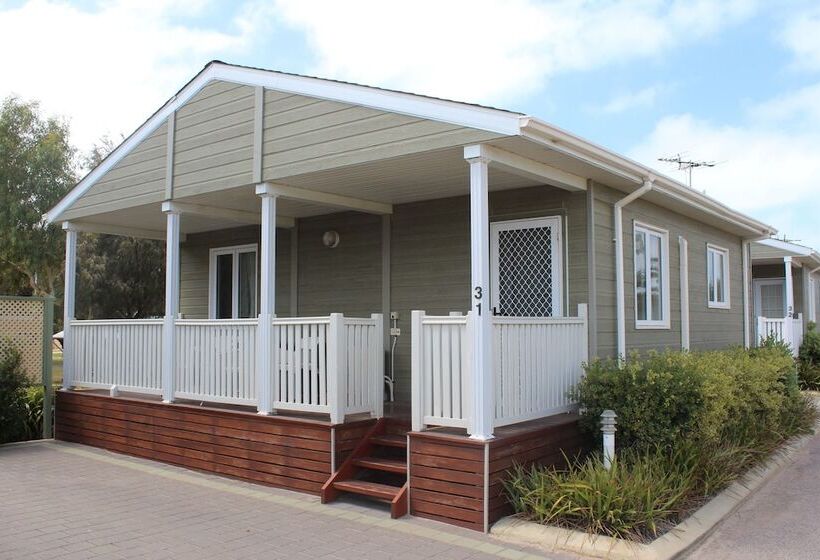 هتل Belair Gardens Caravan Park