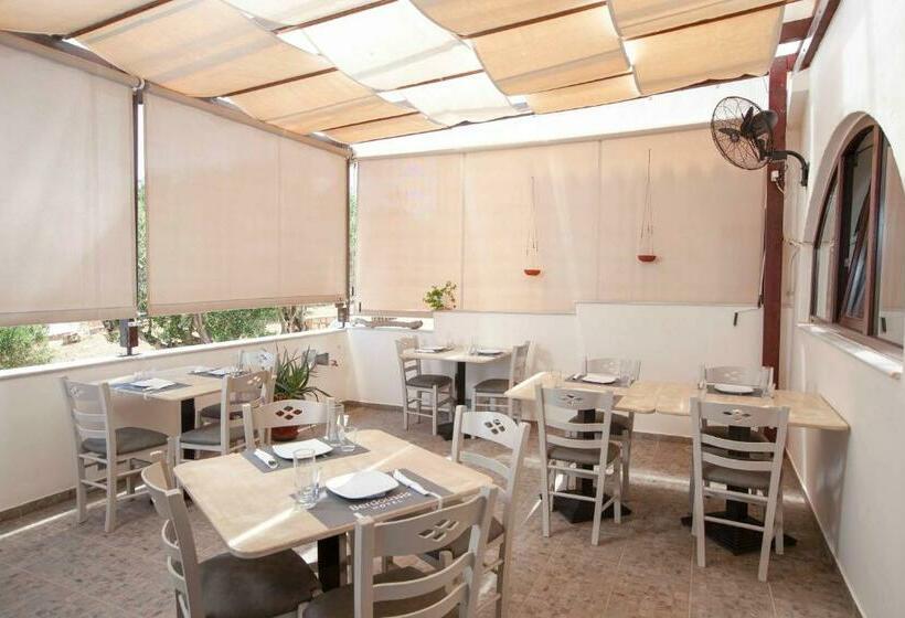 בית מלון כפרי Berdoussis