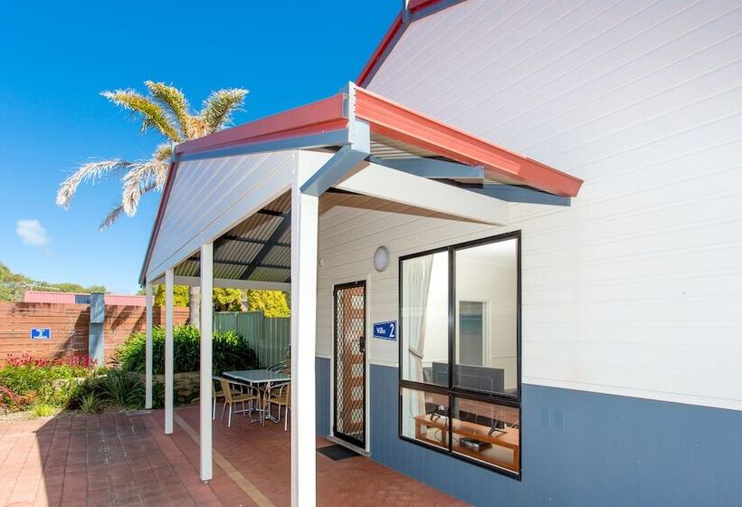 هتل Big4 Emu Beach Holiday Park