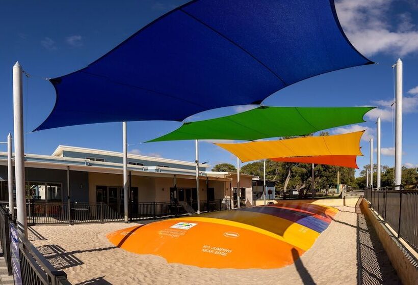 هتل Big4 Emu Beach Holiday Park