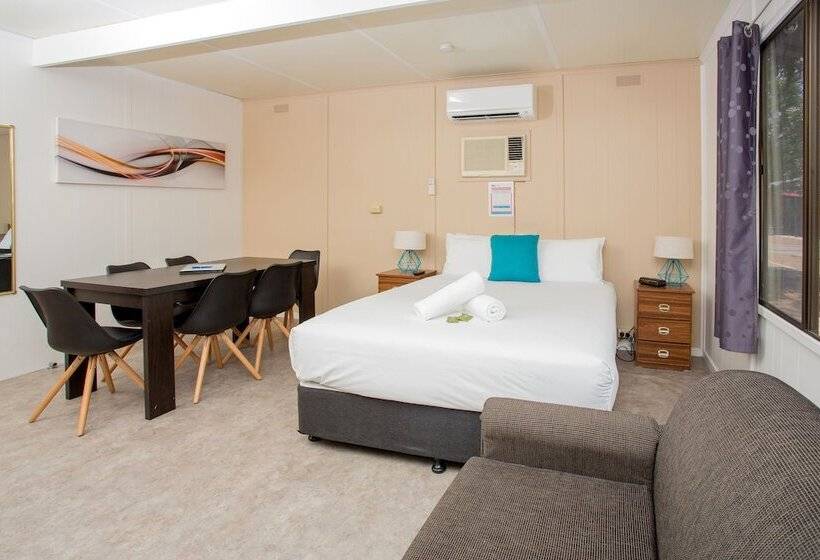 هتل Big4 Shepparton Park Lane Holiday Park