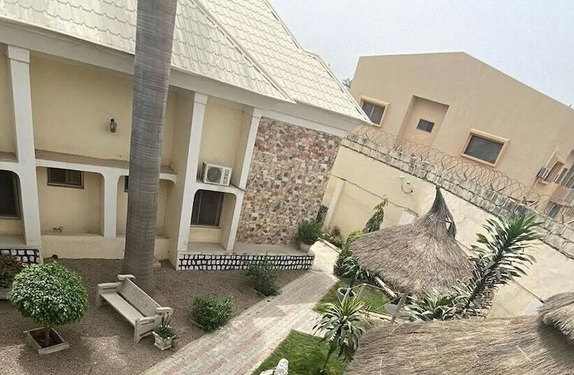 فندق Haitel Guest Inn