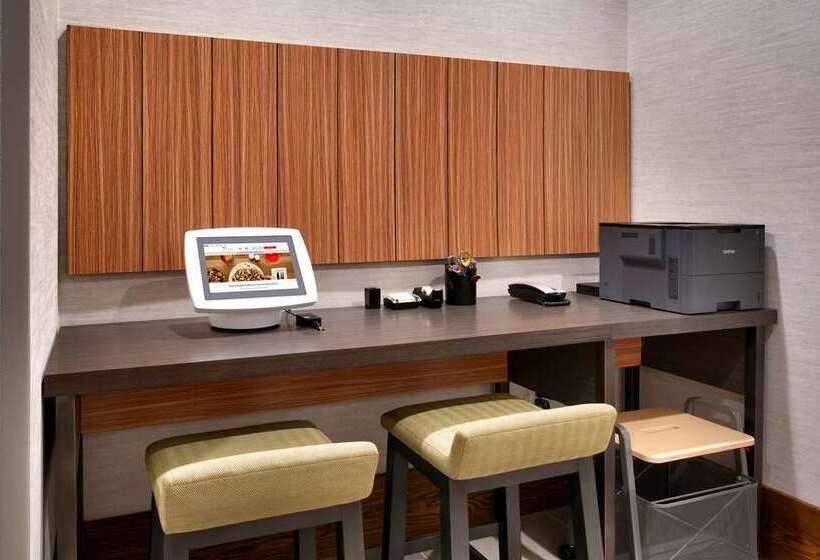 בית מלון כפרי Hilton Garden Inn Prescott Downtown