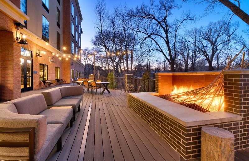 בית מלון כפרי Hilton Garden Inn Prescott Downtown