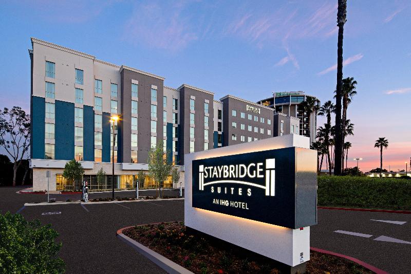 בית מלון כפרי Staybridge Suites   Long Beach Airport, An Ihg