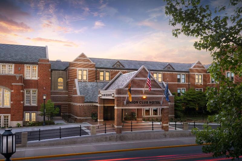 The Union Club Hotel At Purdue University, Autograph Collection