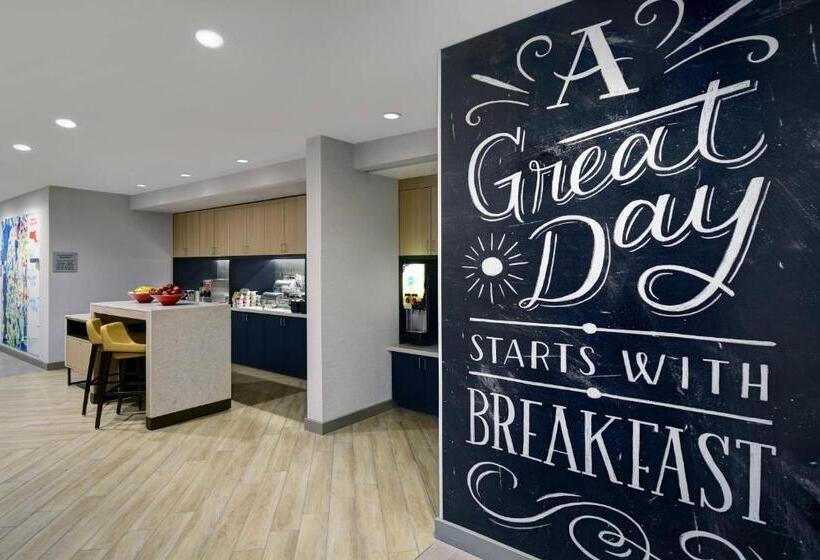 فندق Towneplace Suites By Marriott Fall River Westport