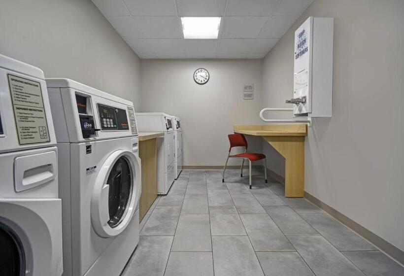 فندق Towneplace Suites By Marriott Fall River Westport