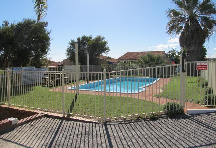 مُتل Ocean View Villas