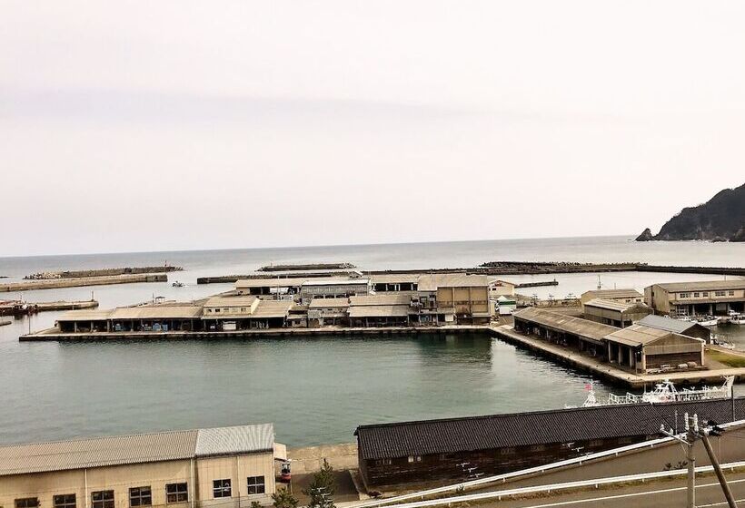 ريوكان Hamasaka Onsen Totoya