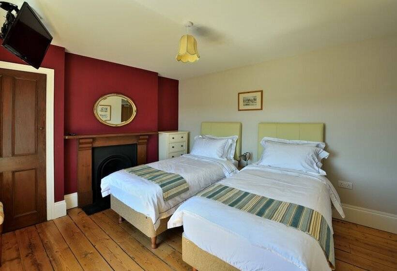 Beacon House B&b Brixham