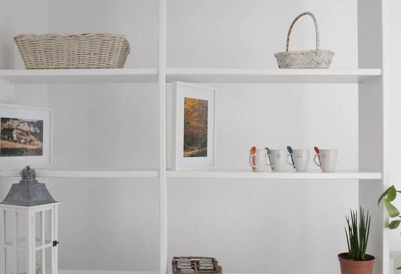 تختخواب و صبحانه El Jardí De L'avet